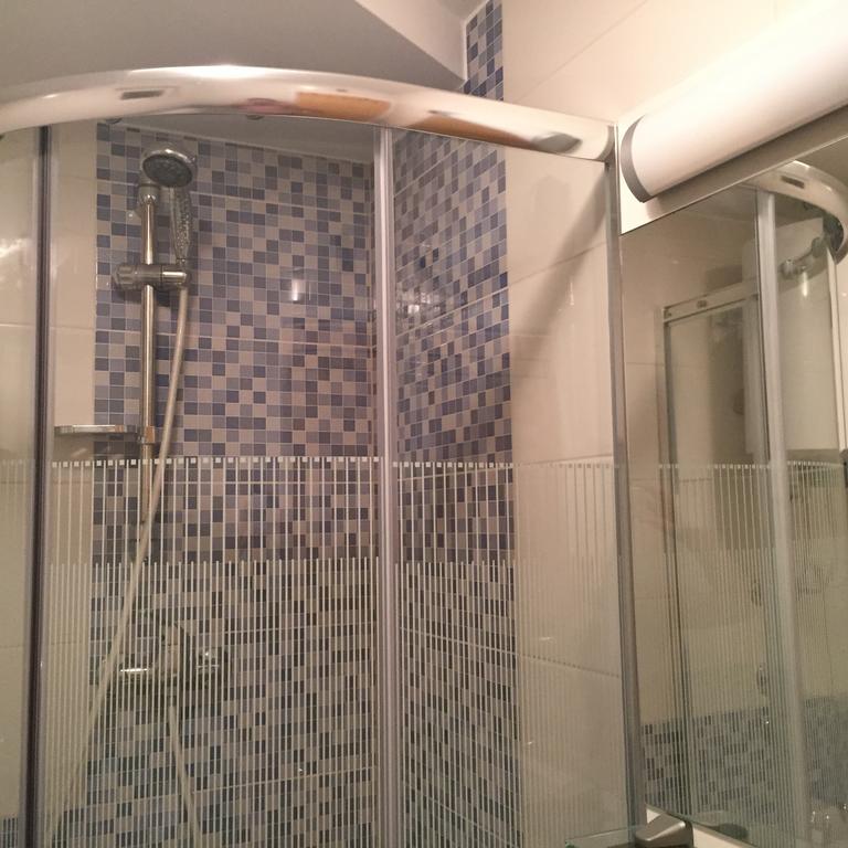 Apartment Leptir Podstrana Luaran gambar